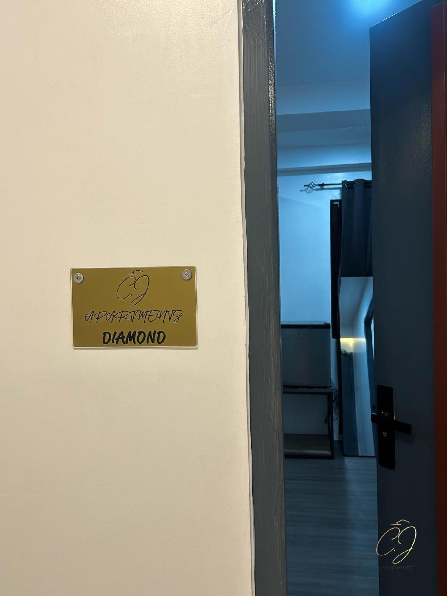 Cj Apartments Олонгапо Екстериор снимка
