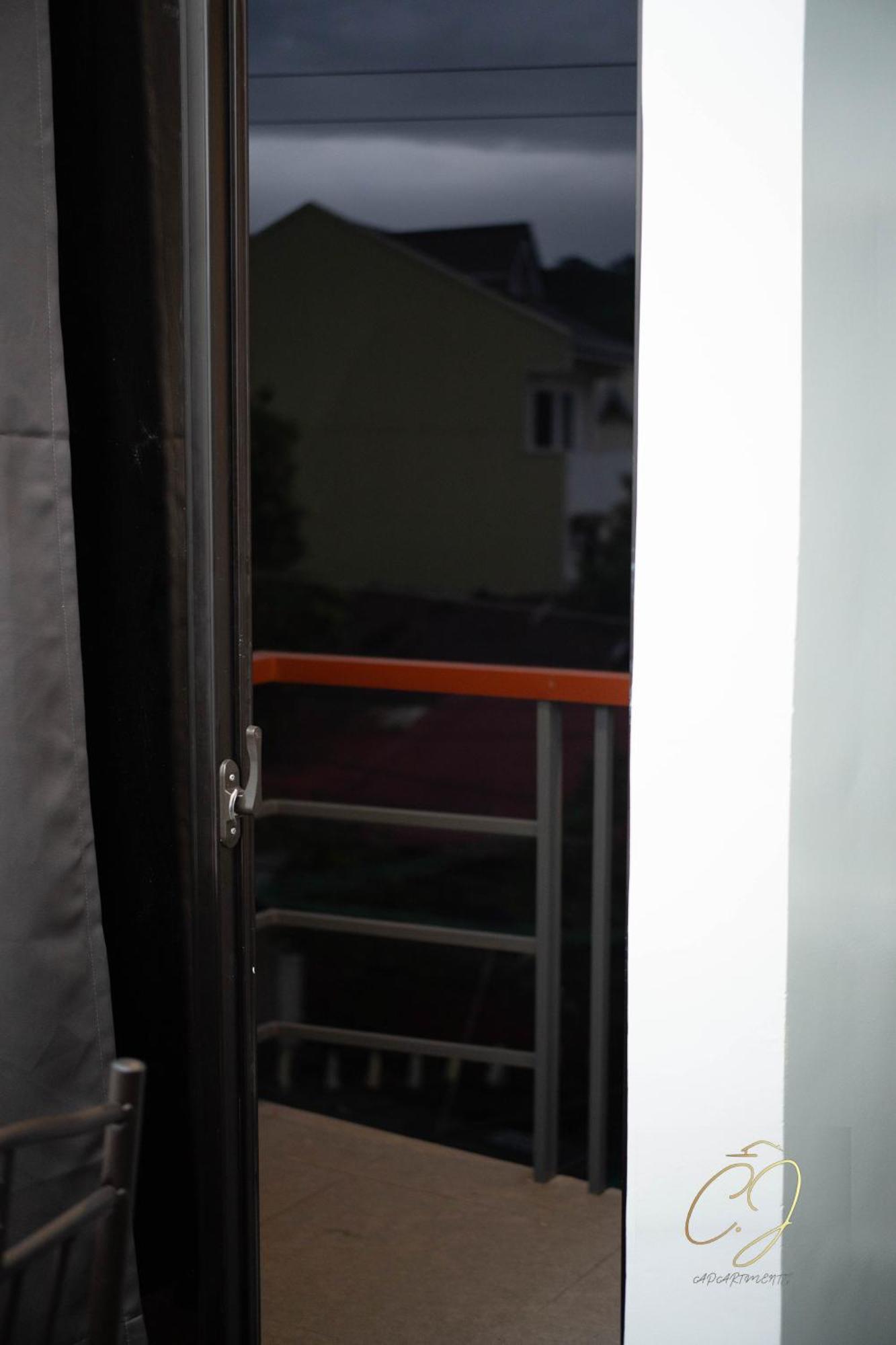 Cj Apartments Олонгапо Екстериор снимка